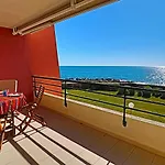 Apartament Confort 35m² Avec Terrasse, 2⭐, Wifi A - Fr-1-472a-163 *