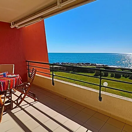 Apartment Confort 35m² Avec Terrasse, 2⭐, Wifi A - Fr-1-472a-163 *